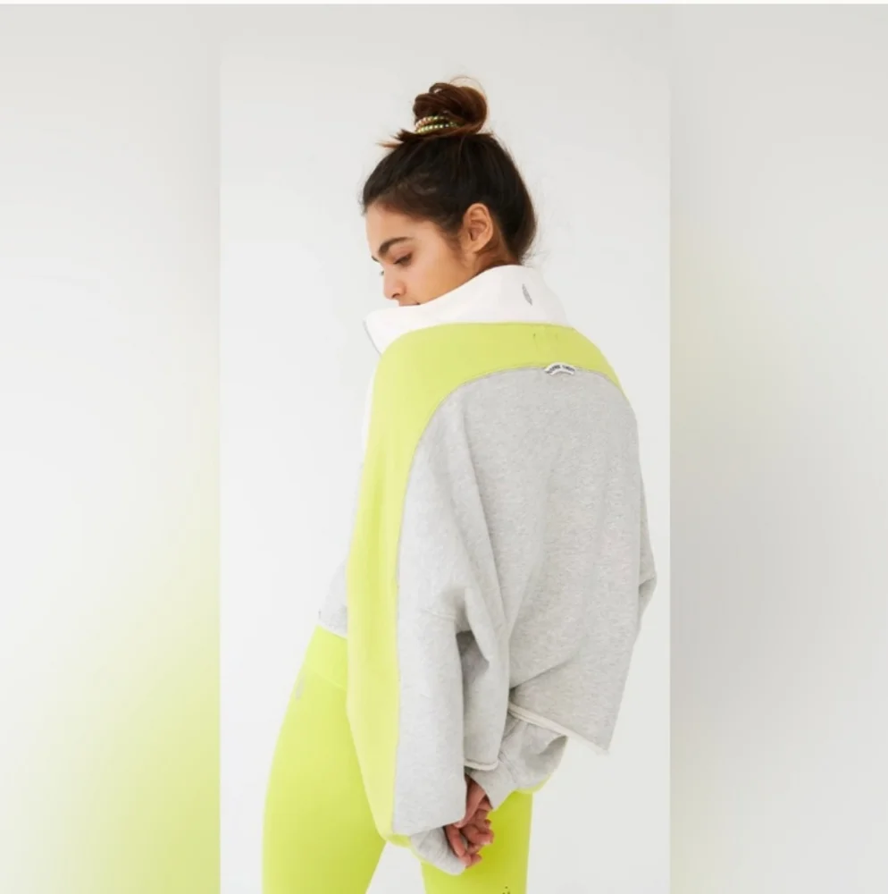 Free People split second